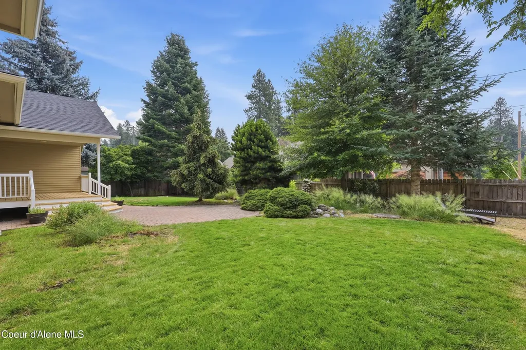 10392 N Morris Road Hayden ID 83835