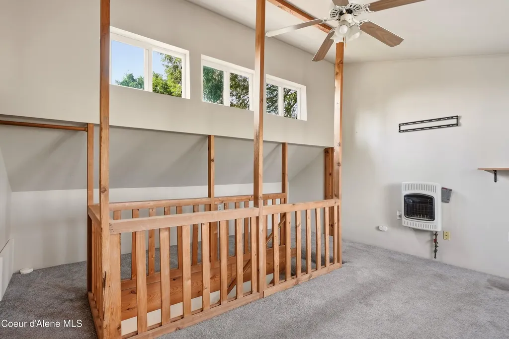1023 W Washington Avenue Sandpoint ID 83864
