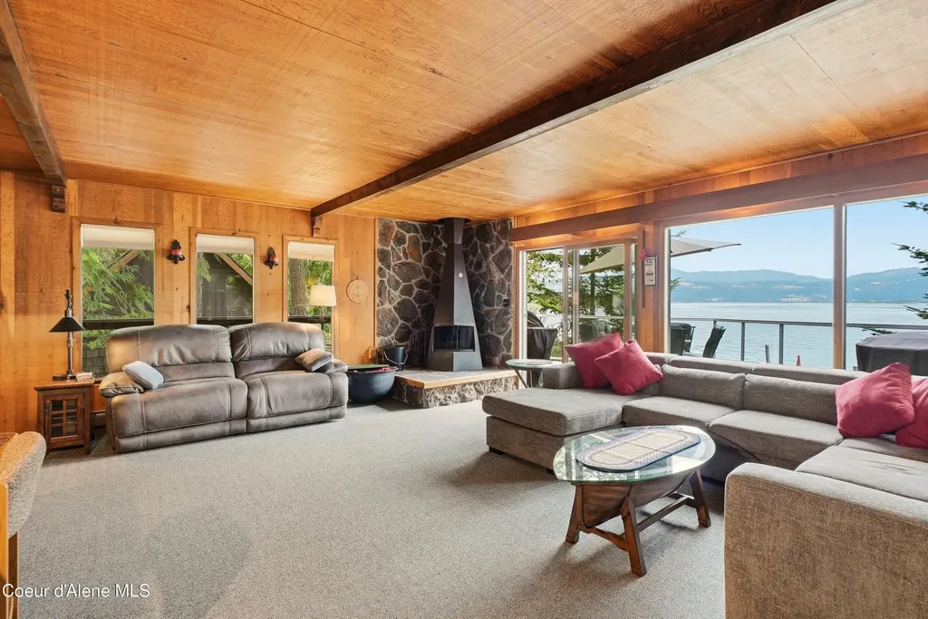 1300 W Glory Road Worley ID 83876