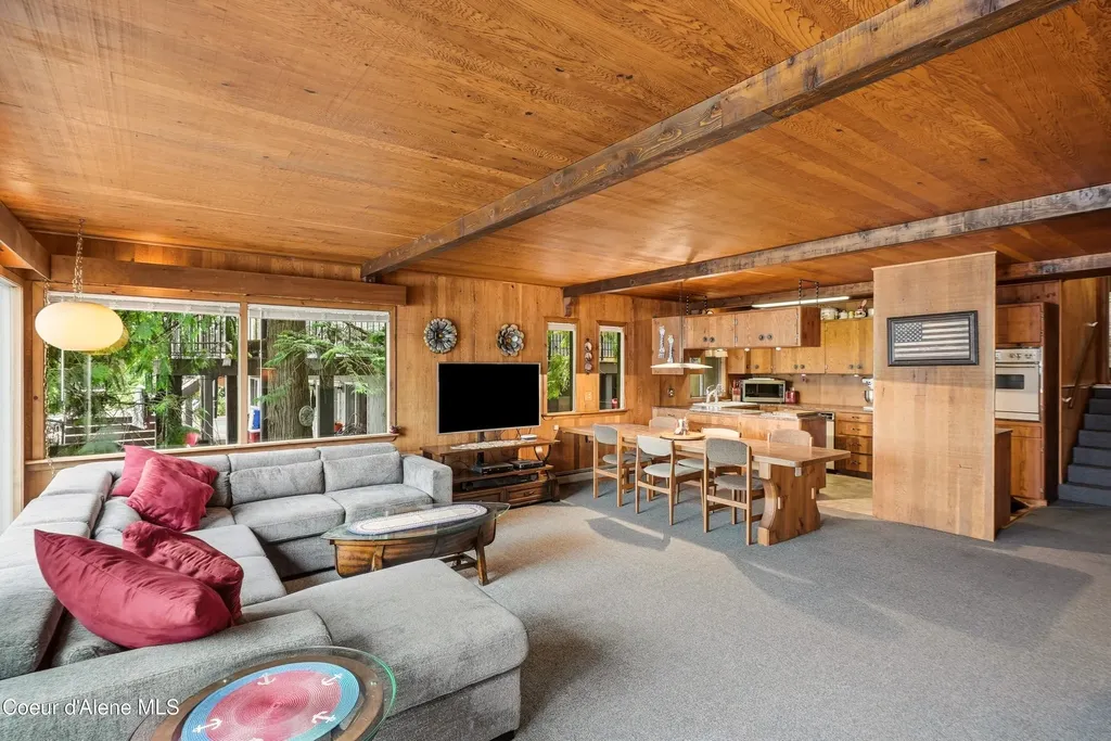 1300 W Glory Road Worley ID 83876