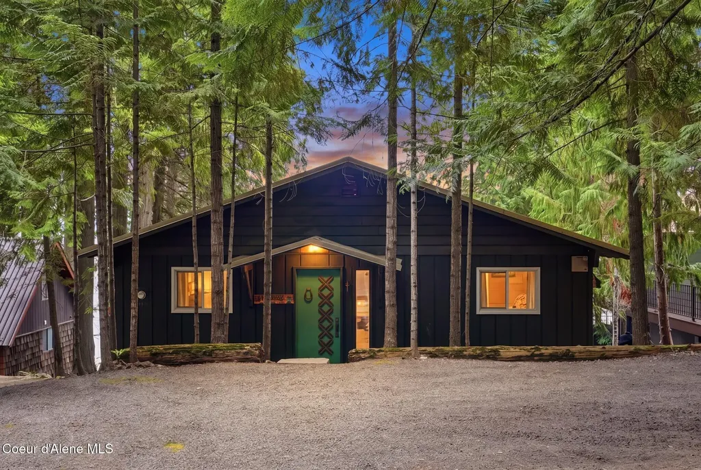 1300 W Glory Road Worley ID 83876