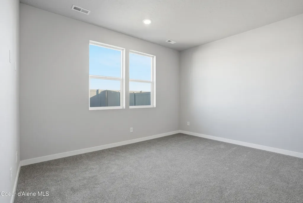 5285 E Aquila Avenue Post Falls ID 83854