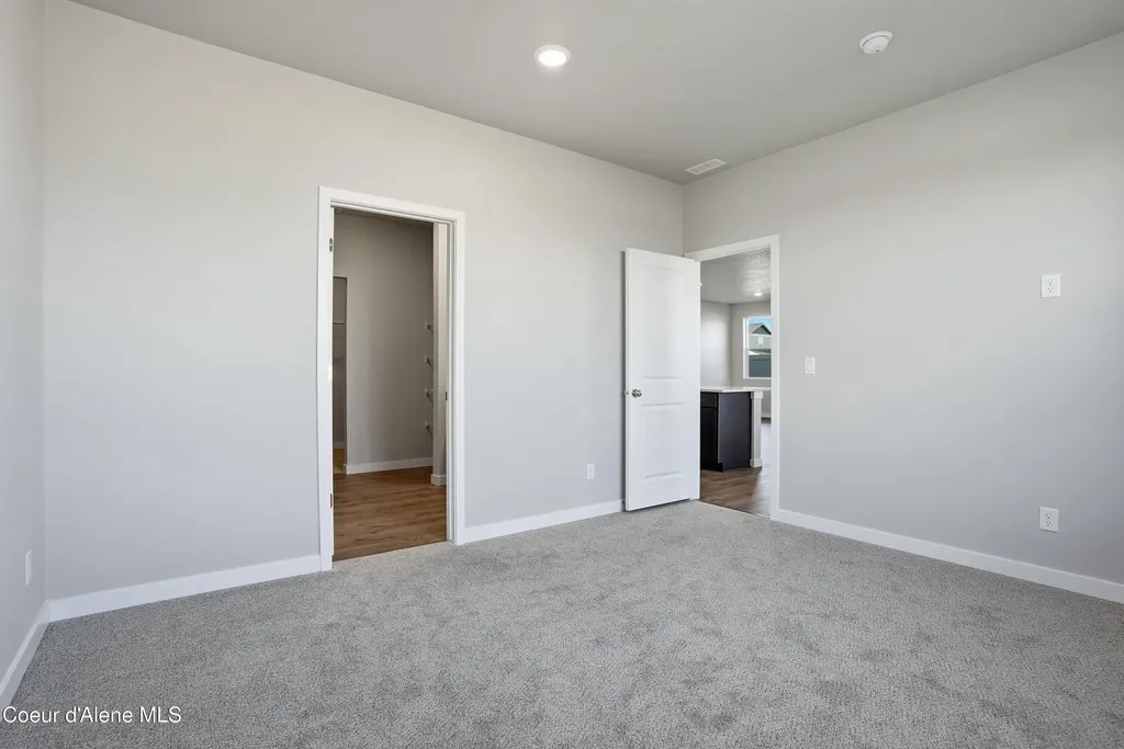 5285 E Aquila Avenue Post Falls ID 83854