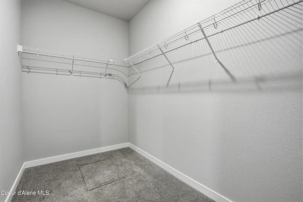 5285 E Aquila Avenue Post Falls ID 83854