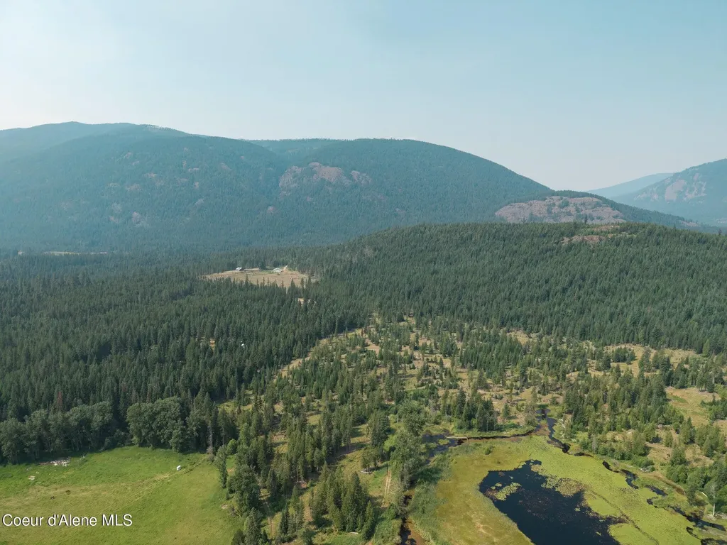 425 Compas Lane Bonners Ferry ID 83805