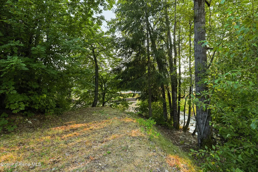 531 Wellington Place Hope ID 83836