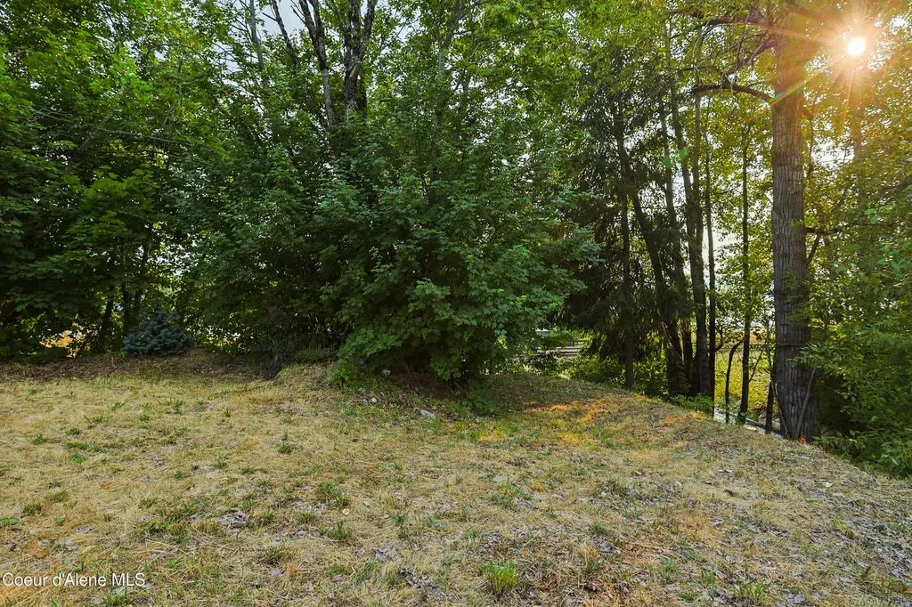 531 Wellington Place Hope ID 83836