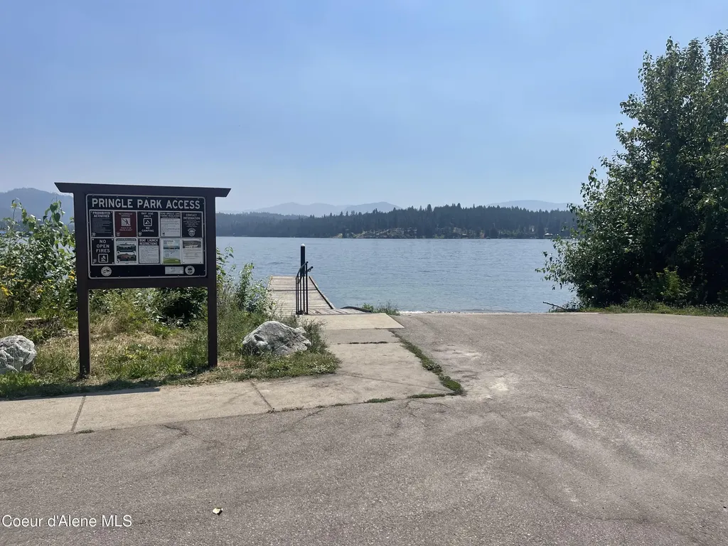 531 Wellington Place Hope ID 83836