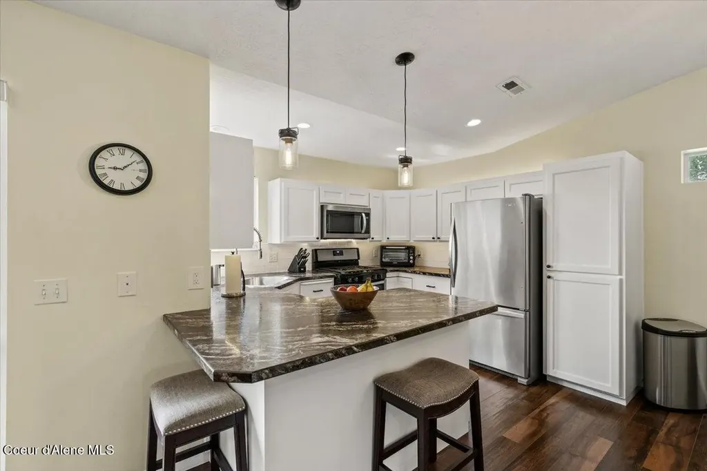 1944 W Ridgemont Avenue Hayden ID 83835