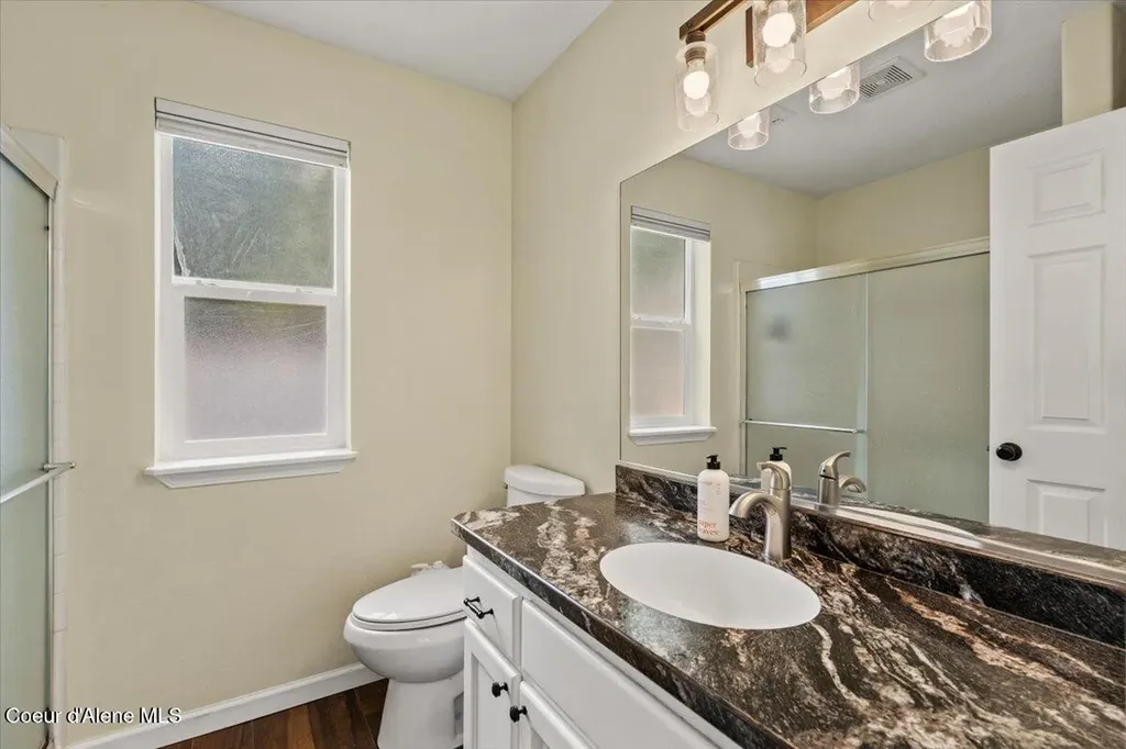 1944 W Ridgemont Avenue Hayden ID 83835