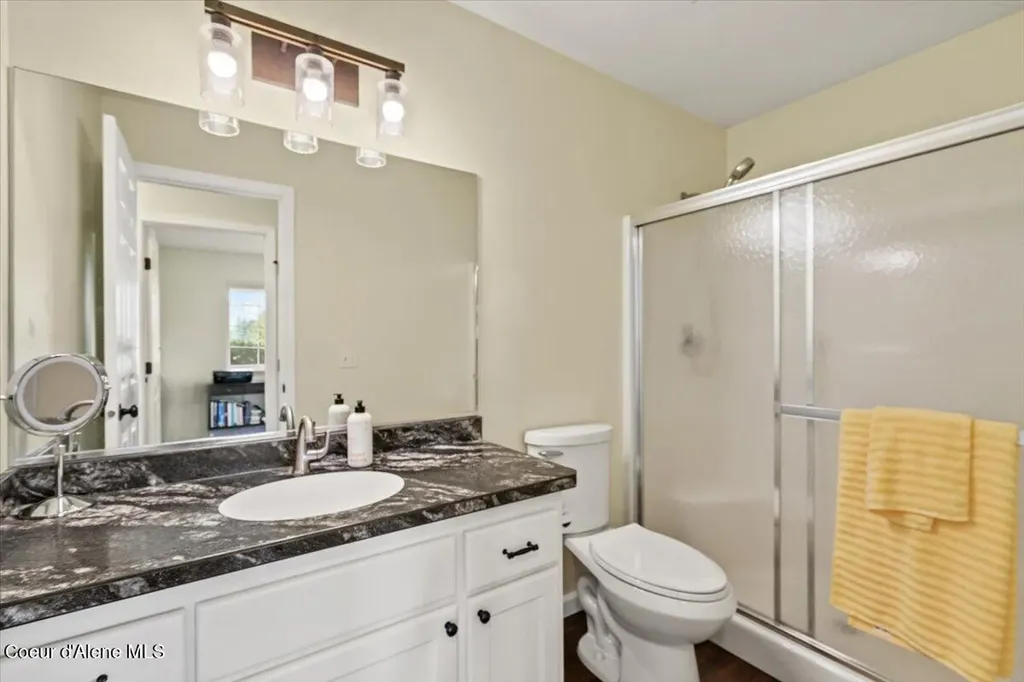 1944 W Ridgemont Avenue Hayden ID 83835