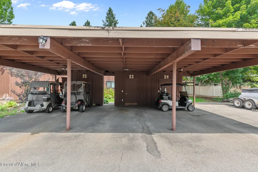 5305 W Fairway Lane Rathdrum ID 83858