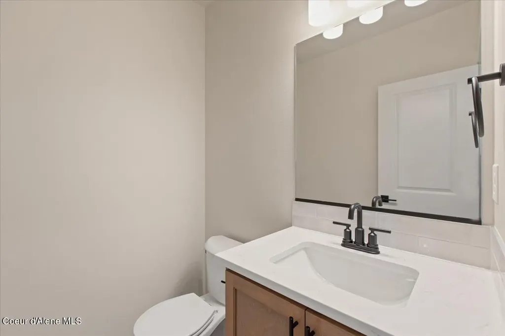 6565 W Constantine Lane Rathdrum ID 83858