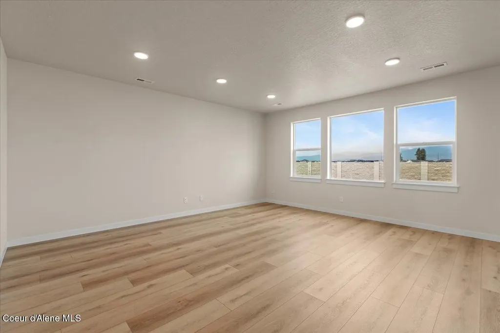 6565 W Constantine Lane Rathdrum ID 83858