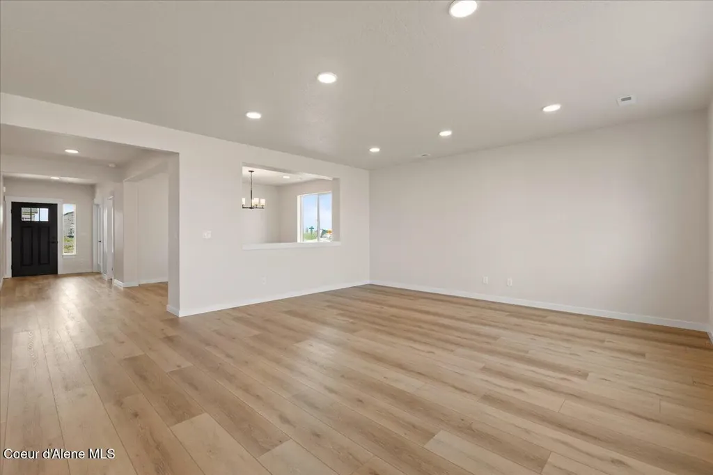 6565 W Constantine Lane Rathdrum ID 83858
