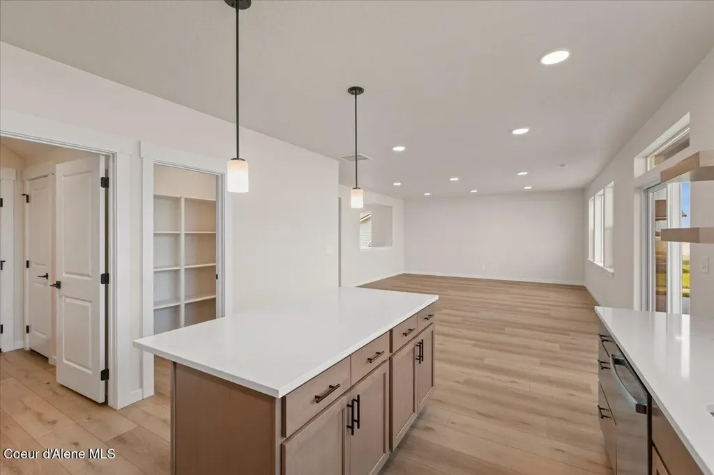 6565 W Constantine Lane Rathdrum ID 83858