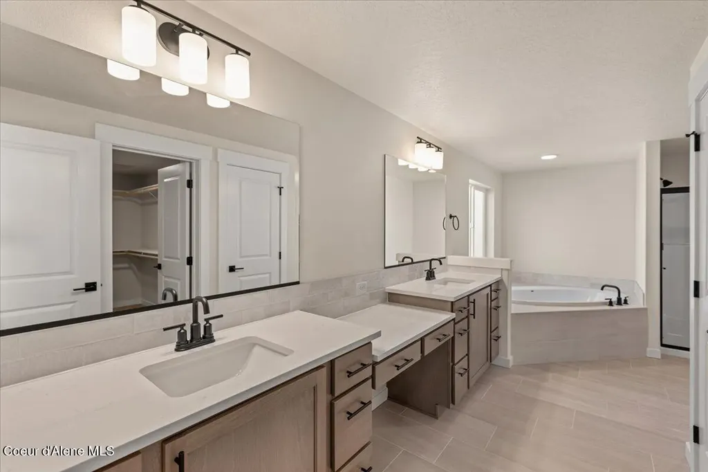6565 W Constantine Lane Rathdrum ID 83858