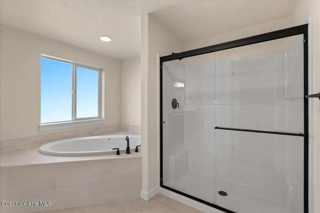 6565 W Constantine Lane Rathdrum ID 83858