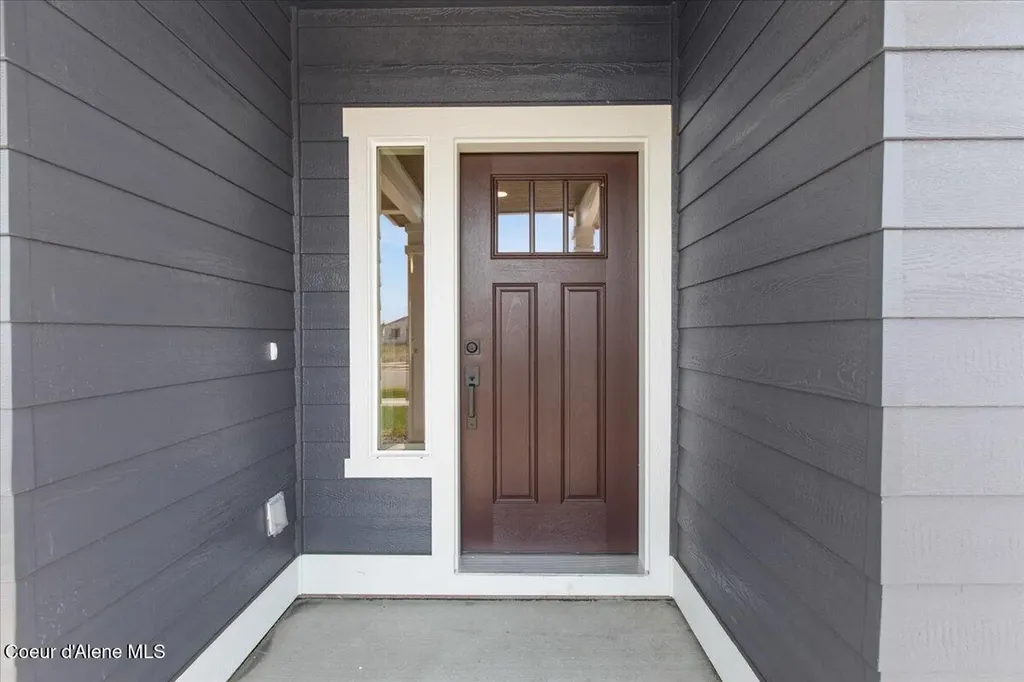 6565 W Constantine Lane Rathdrum ID 83858