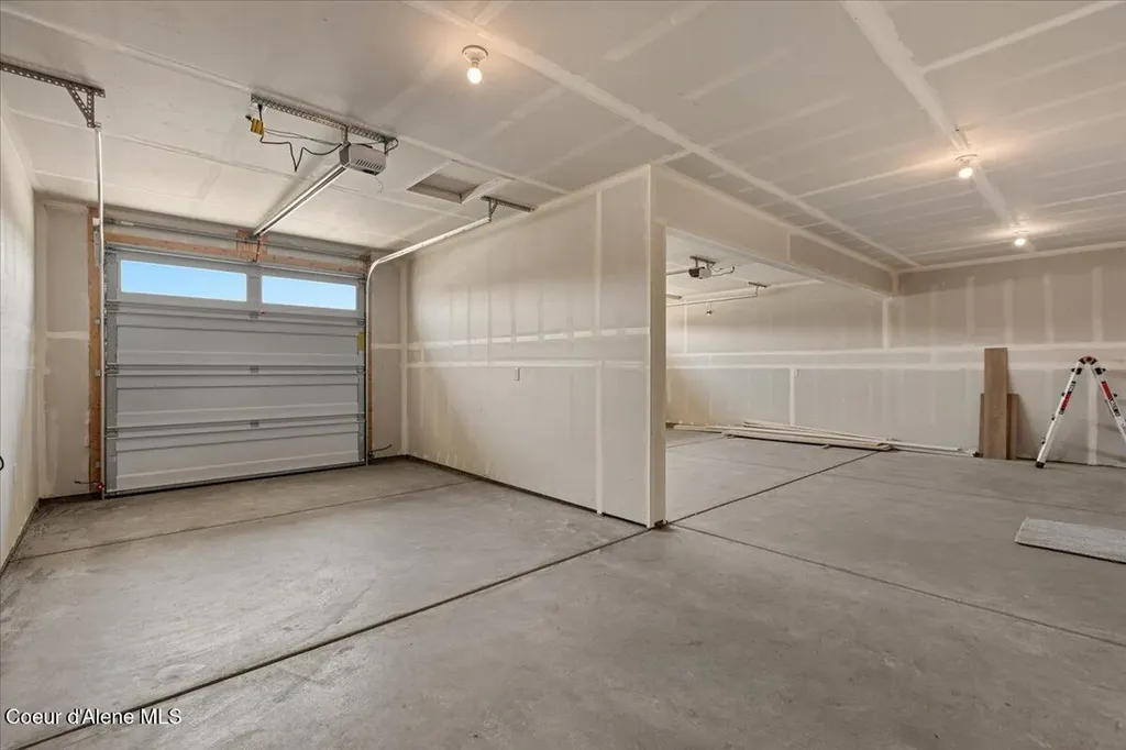 6565 W Constantine Lane Rathdrum ID 83858