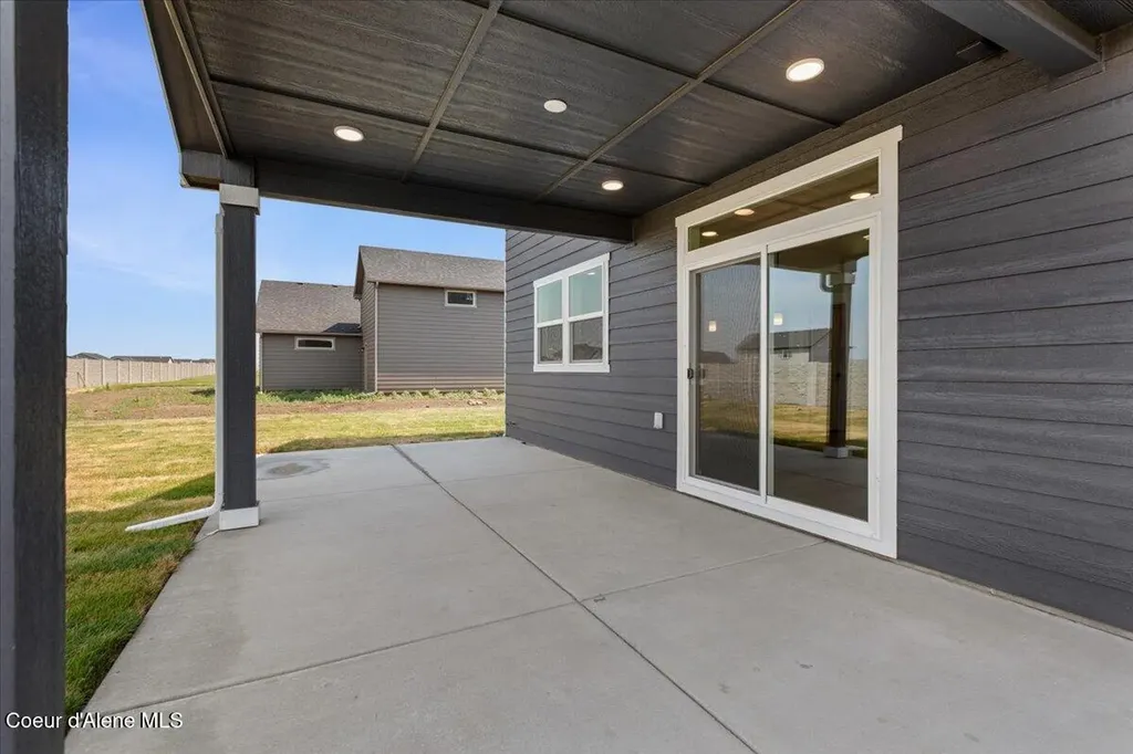 6565 W Constantine Lane Rathdrum ID 83858
