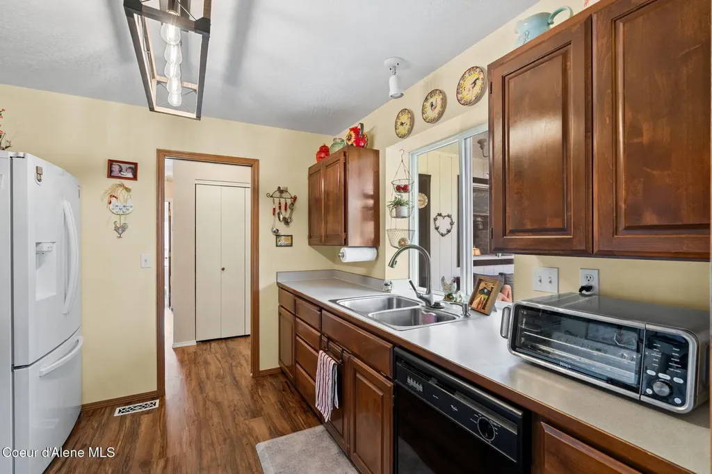 1275 W Progress Drive Hayden ID 83835