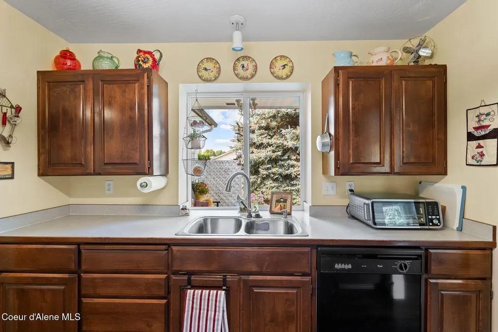1275 W Progress Drive Hayden ID 83835