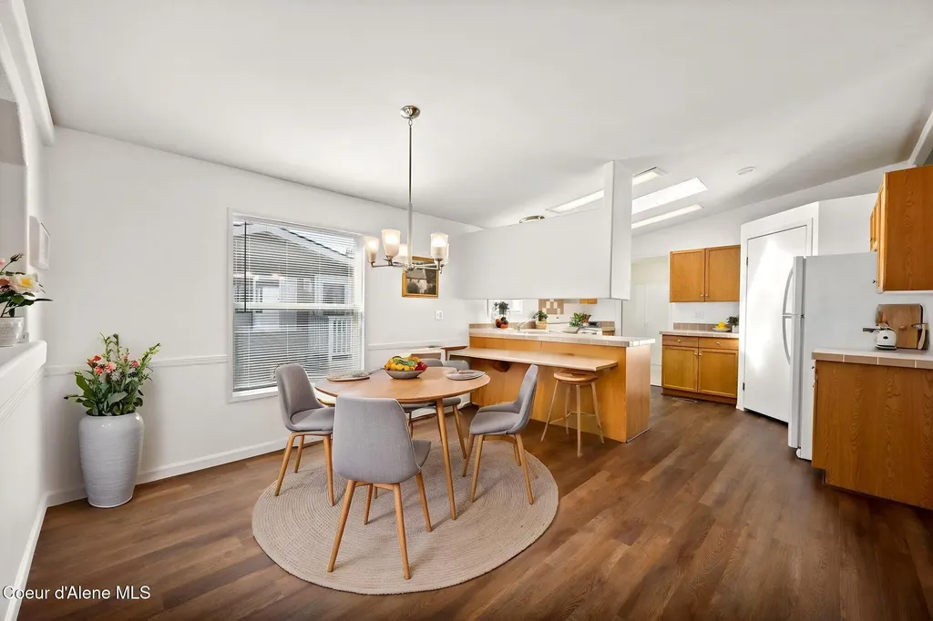 11477 N Alaska Loop Hayden ID 83835