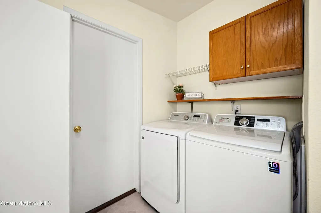 11477 N Alaska Loop Hayden ID 83835