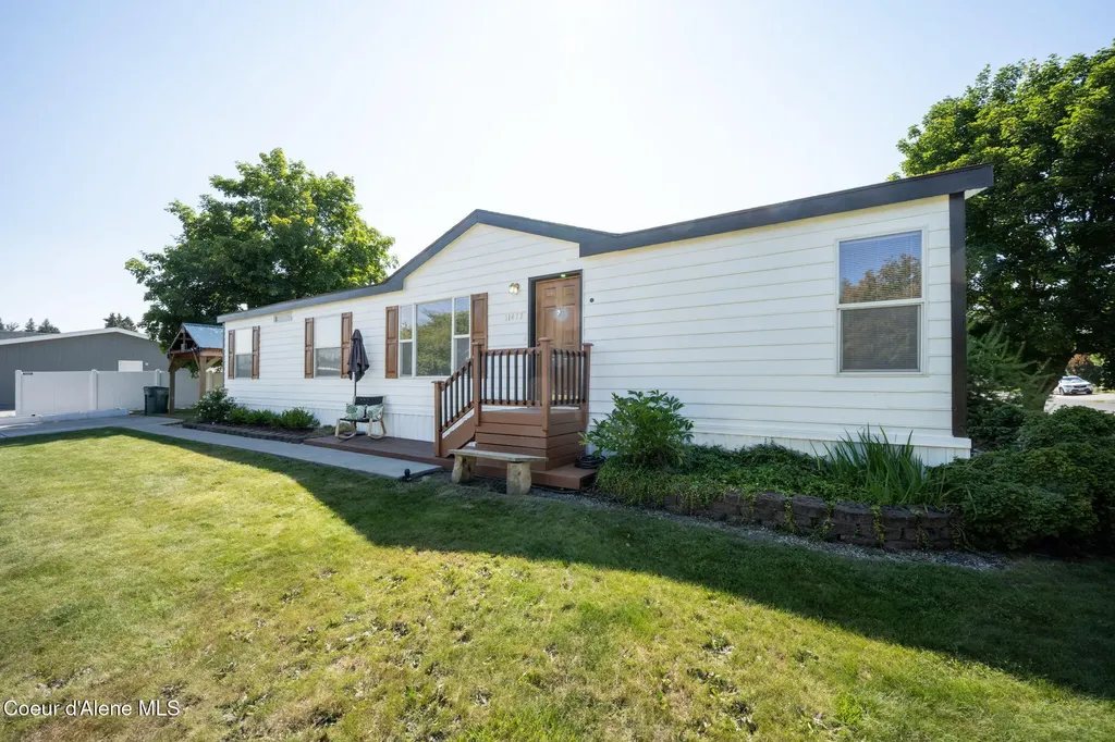 11477 N Alaska Loop Hayden ID 83835