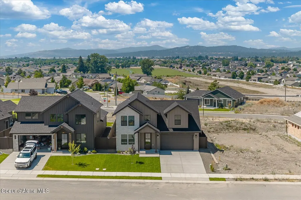 3509 Blaze Lp Post Falls ID 83854