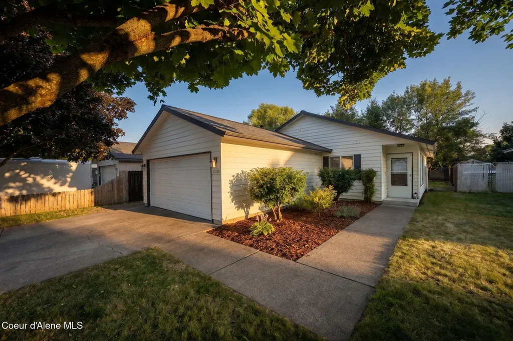 920 W Kyler Avenue Hayden ID 83835