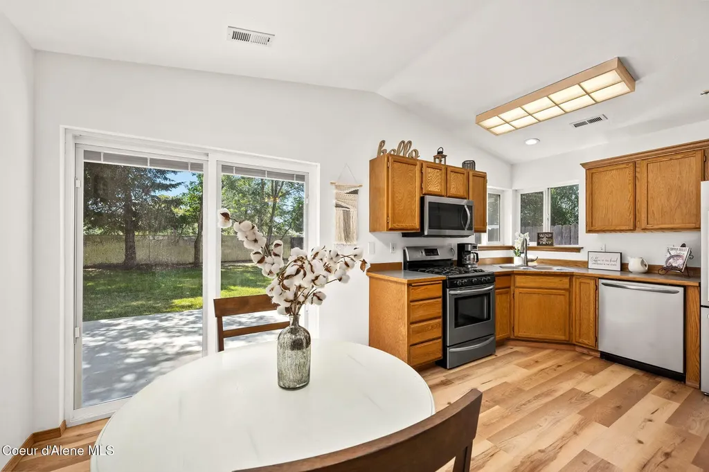 920 W Kyler Avenue Hayden ID 83835