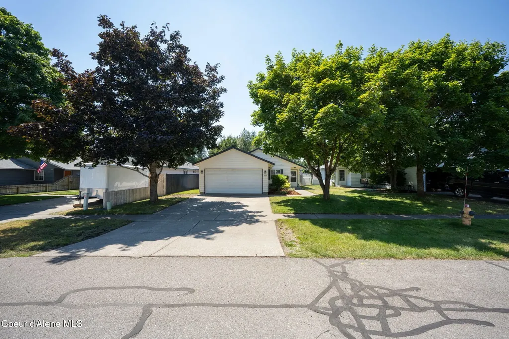 920 W Kyler Avenue Hayden ID 83835