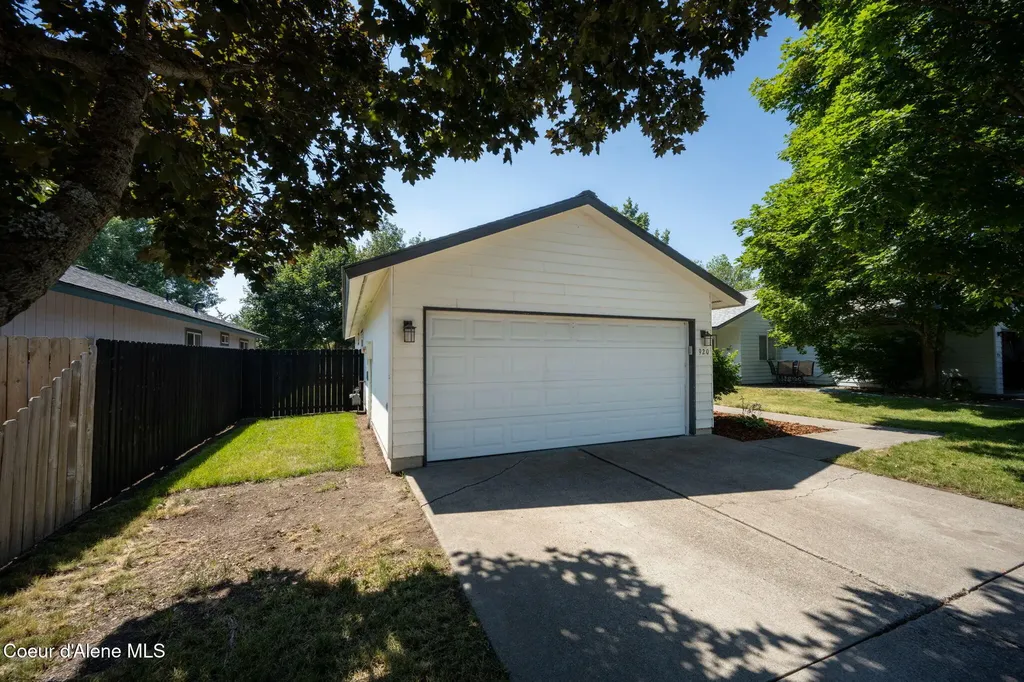 920 W Kyler Avenue Hayden ID 83835