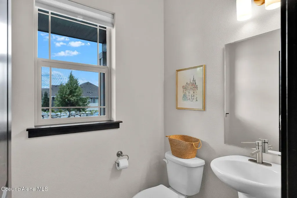 1675 N Bunting Lane Post Falls ID 83854