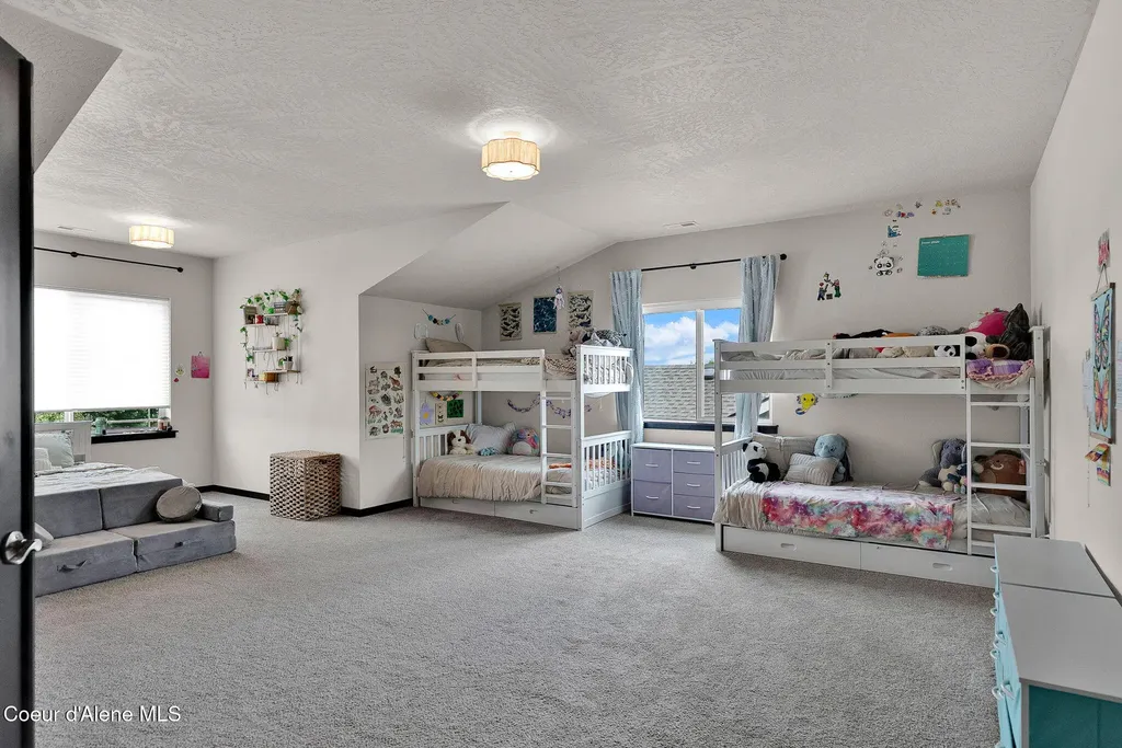 1675 N Bunting Lane Post Falls ID 83854