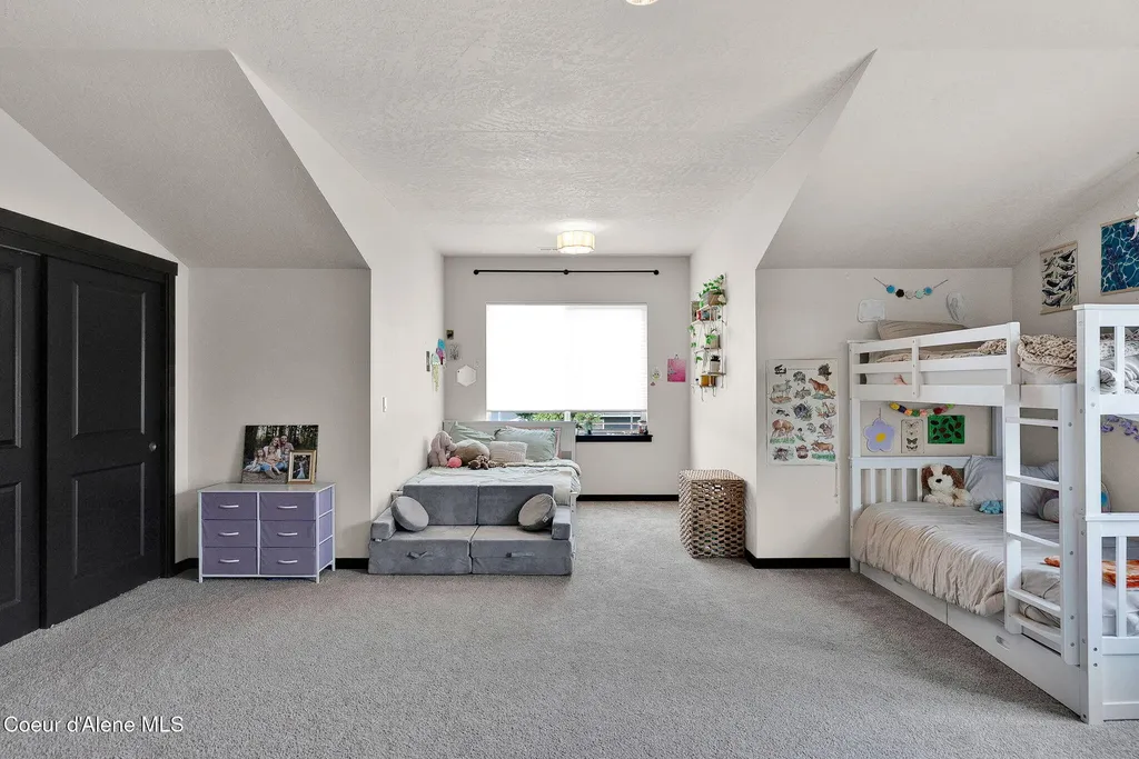 1675 N Bunting Lane Post Falls ID 83854