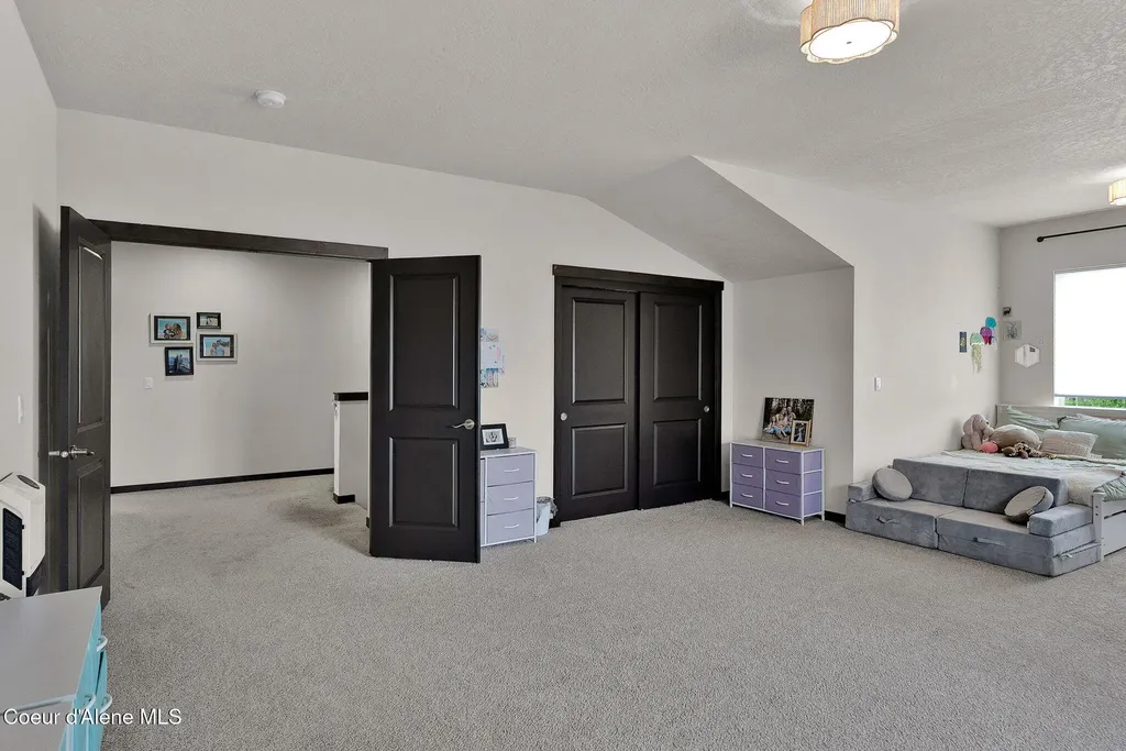 1675 N Bunting Lane Post Falls ID 83854