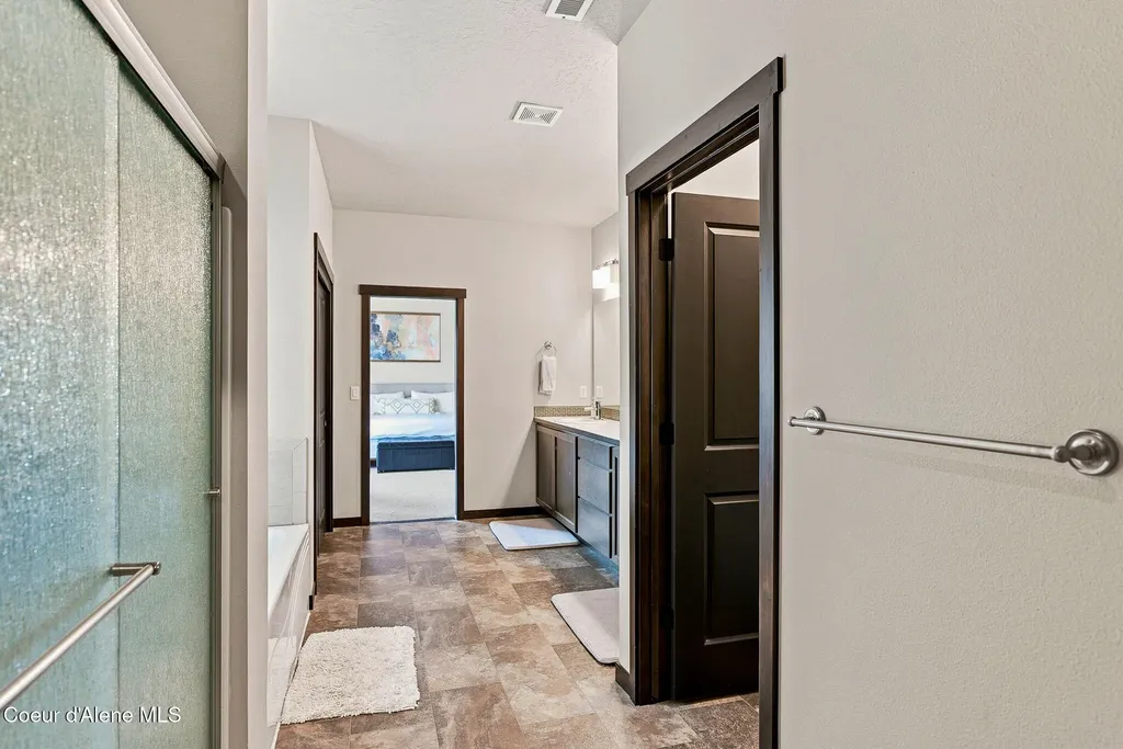 1675 N Bunting Lane Post Falls ID 83854