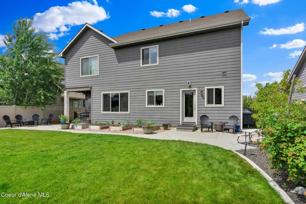 1675 N Bunting Lane Post Falls ID 83854