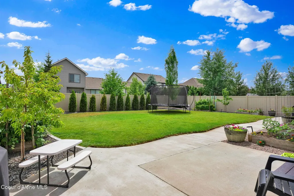1675 N Bunting Lane Post Falls ID 83854
