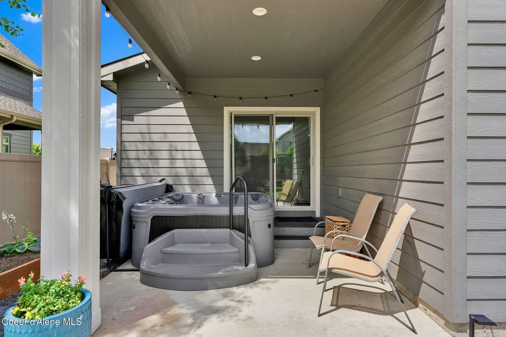 1675 N Bunting Lane Post Falls ID 83854