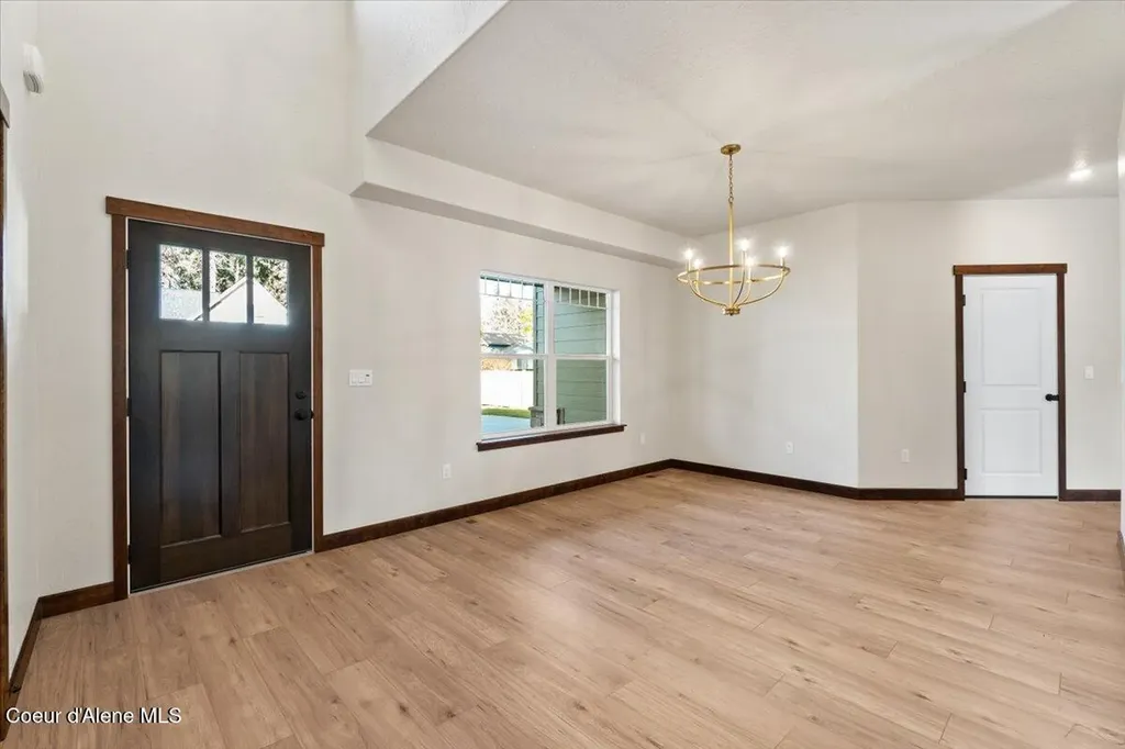 3614 N May Ella Lane Post Falls ID 83854