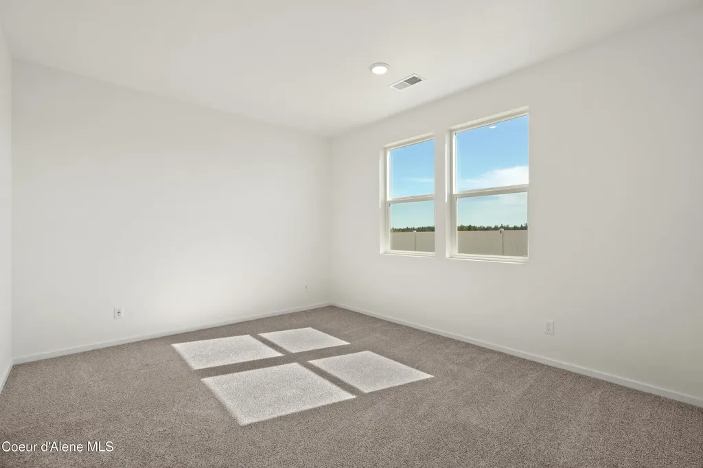 3494 N Columba Street Post Falls ID 83854