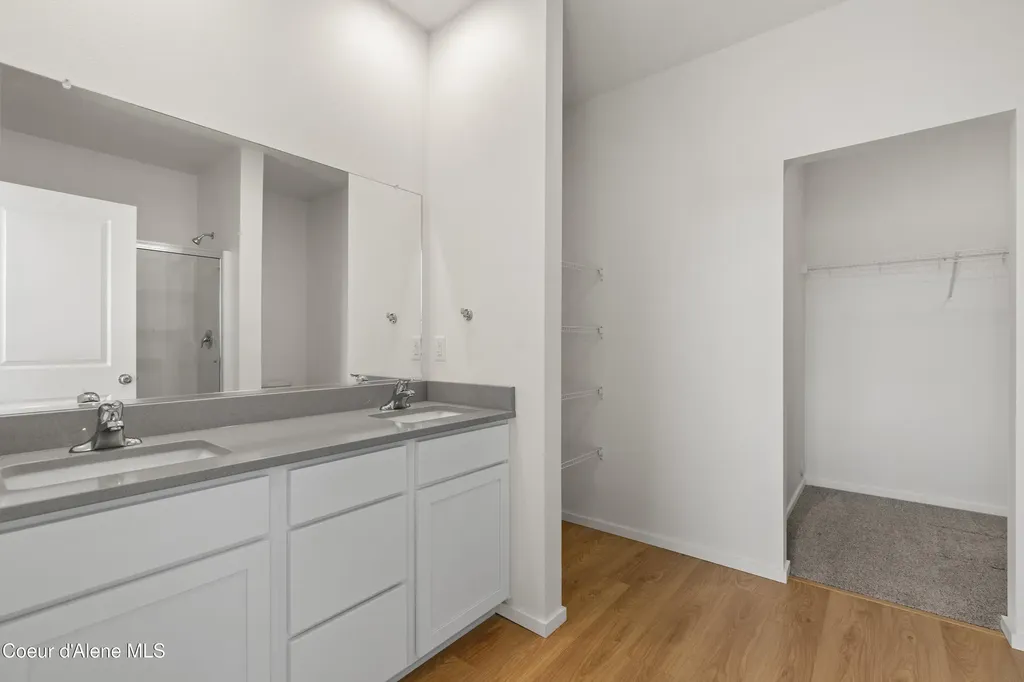 3494 N Columba Street Post Falls ID 83854