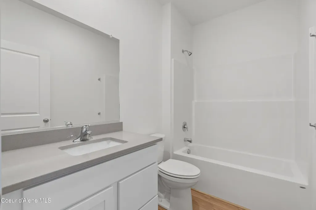 3494 N Columba Street Post Falls ID 83854