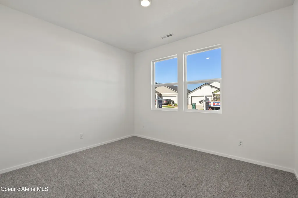 3494 N Columba Street Post Falls ID 83854
