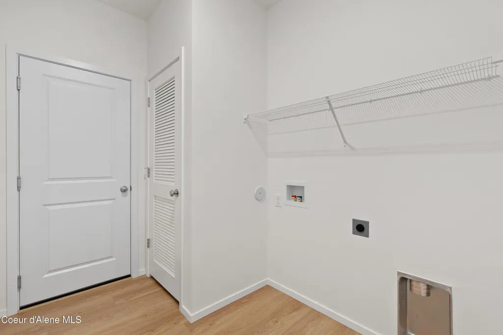 3494 N Columba Street Post Falls ID 83854