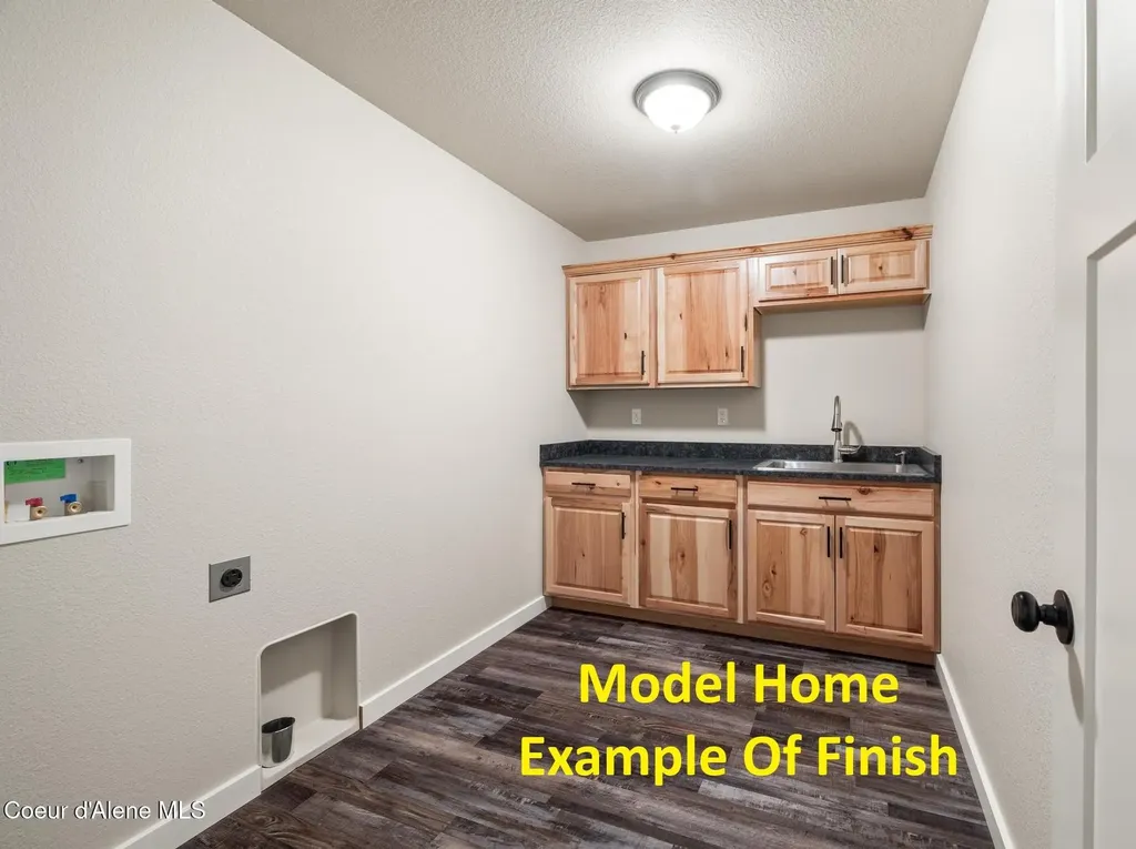 94 Westwood Drive Moyie Springs ID 83845